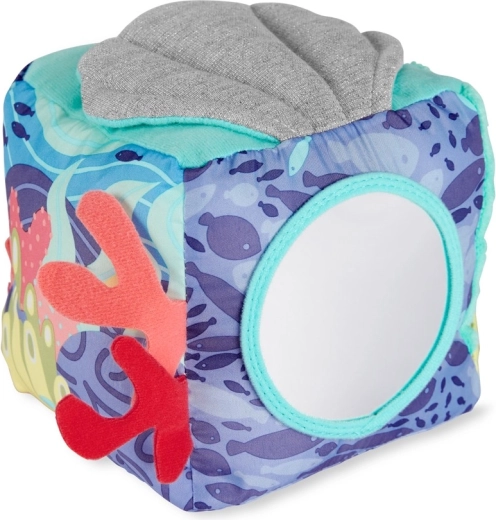 Miroir caché sous une coquille froissée