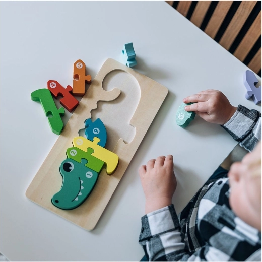 Apprentissage ludique des formes et des couleurs