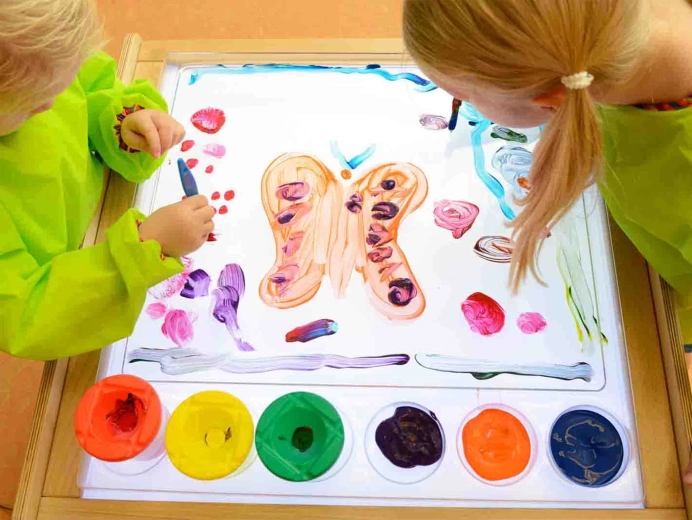 Créations rétroéclairées avec panneau LED