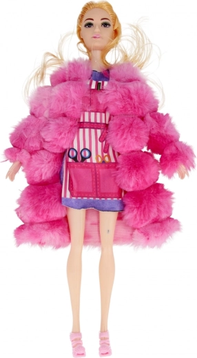 Fourrure stylée et tenue moderne