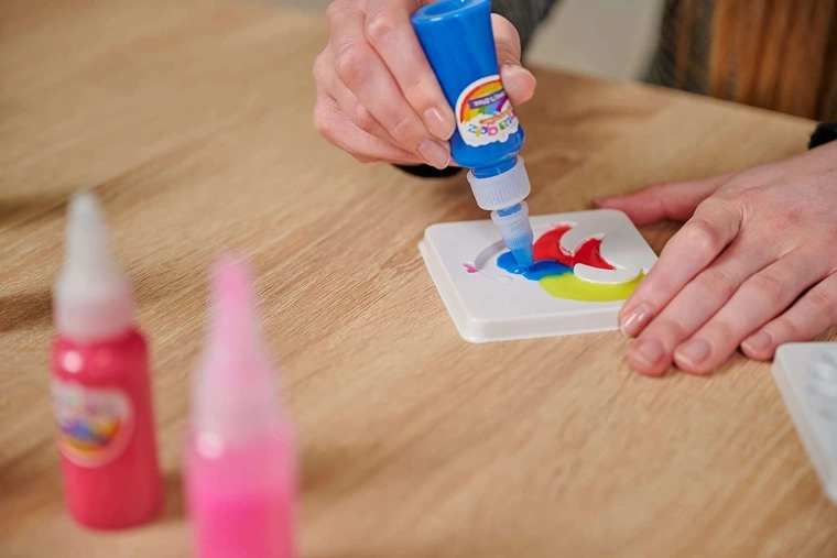 Gels colorés pour une application précise