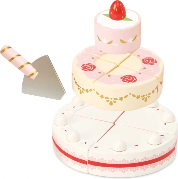 Un gâteau à trois étages comme à un vrai mariage
