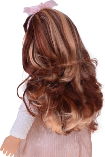 Longs cheveux bruns pour des coiffures sans limites