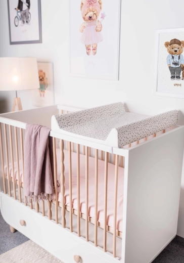 Utilisation pratique directement sur le lit bébé