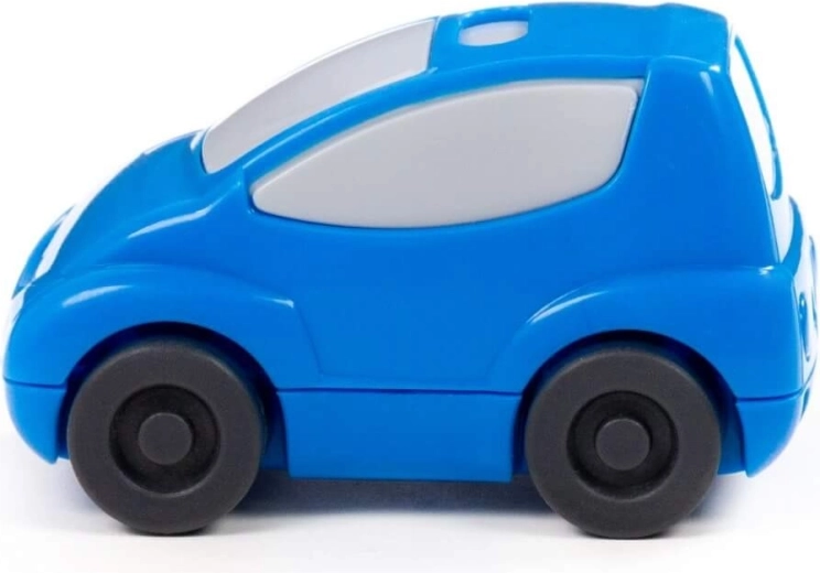 Voiture légère pour les premières balades