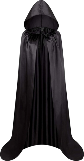 Grande capuche pour un effet mystérieux