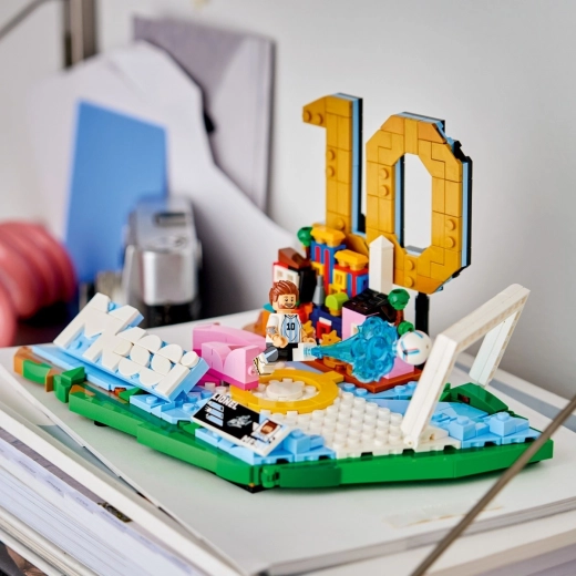 Minifigurine de Lionel Messi et plaque de collection