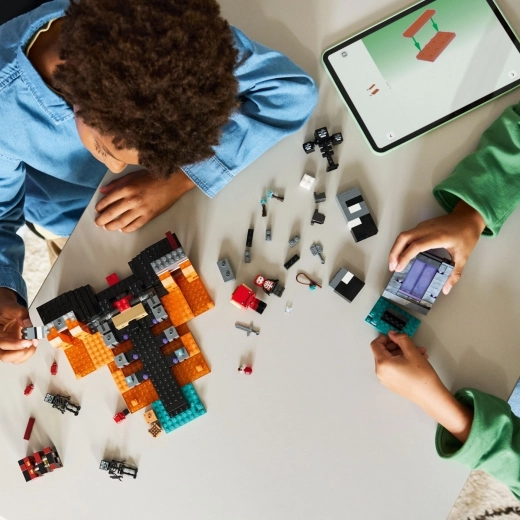 Construction collaborative dans l’application LEGO Builder