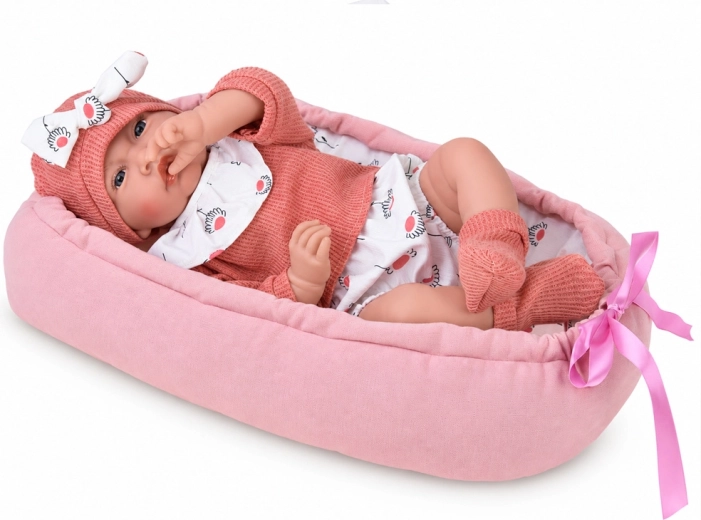 Porte-bébé, tétine et vêtements amovibles