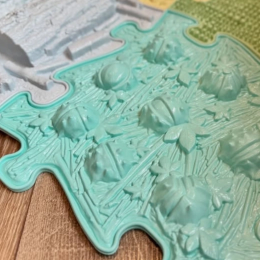 Surfaces variées pour un développement sain des pieds