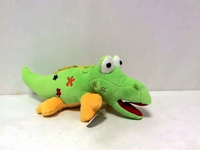 Crocodile en peluche avec hochet pour les tout-petits