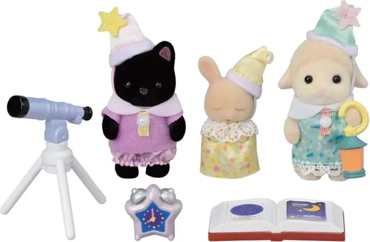 Trois adorables bébés en pyjama