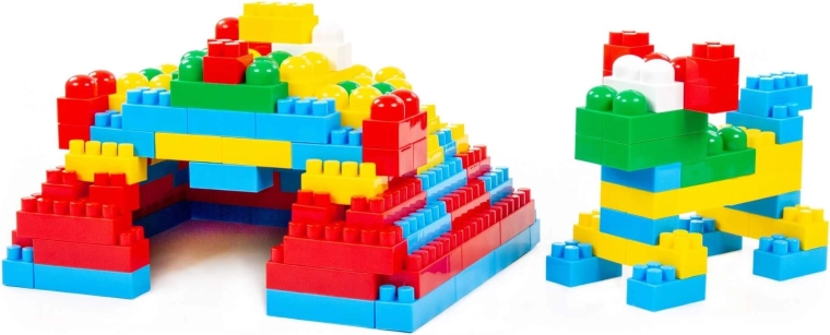 Des pièces colorées pour jouer de manière créative