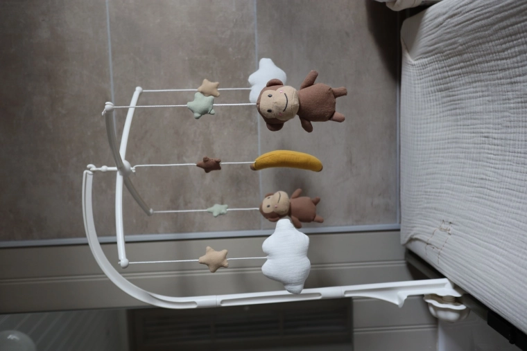 Fixation facile et accessoire élégant pour la chambre