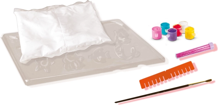 Peinture et paillettes pour un rendu original