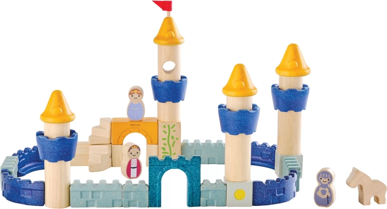 Jeu imaginatif avec des figurines