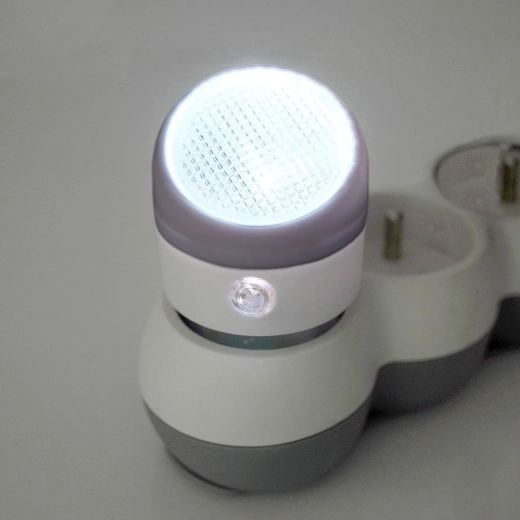 Tête orientable à 360° pour un bon réglage