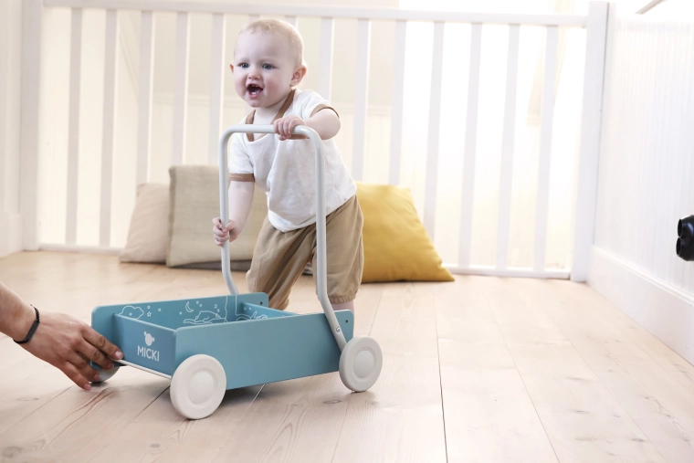 Appui stable pour l’apprentissage de la marche
