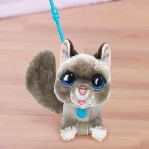chaton interactif FURREAL Wag-A-Lot ragdoll avec laisse