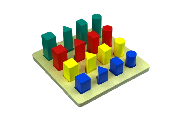 Échelle Montessori – solides géométriques