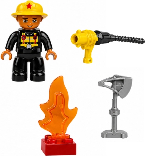 Figurine de pompier et accessoires thématiques