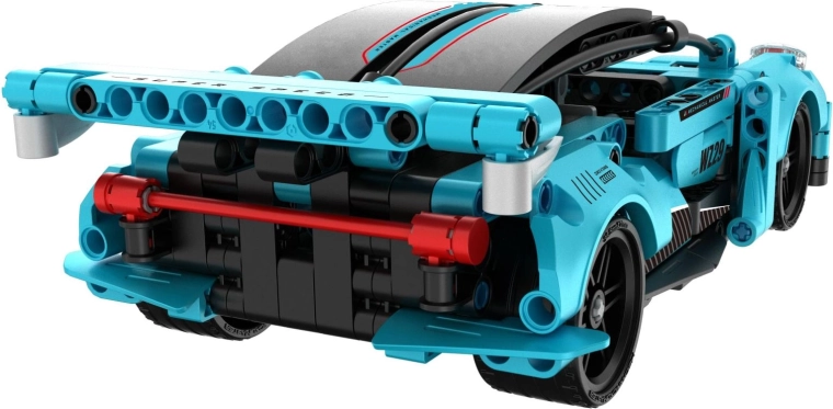 Détails réalistes et style technic