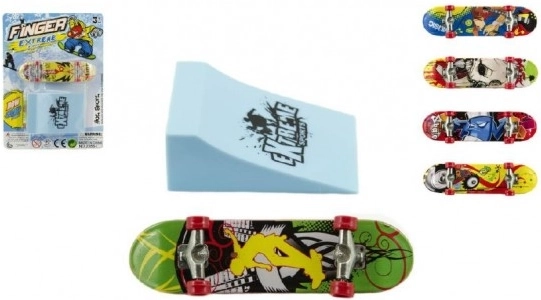 finger skateboard avec rampe pour enfants 10 cm