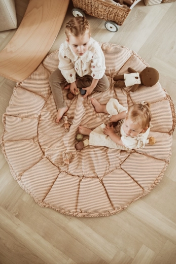Grand tapis de jeu une fois déplié