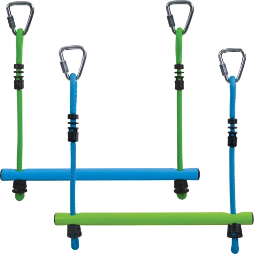 Barres suspendues pour grimper et faire des tractions