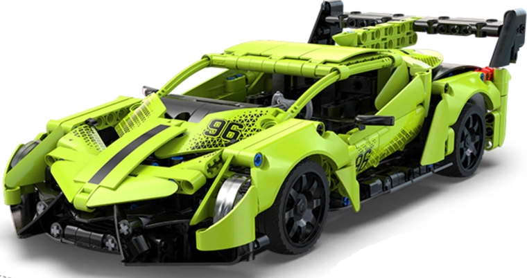 416 pièces et un design sportif détaillé