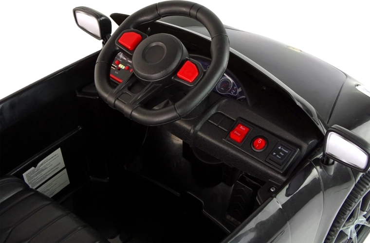 Cockpit clair pour les petits conducteurs