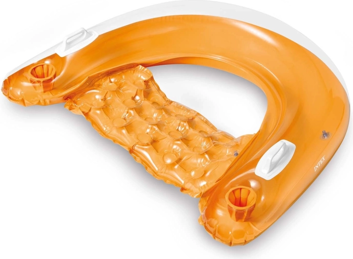 Deux porte-gobelets à portée de main