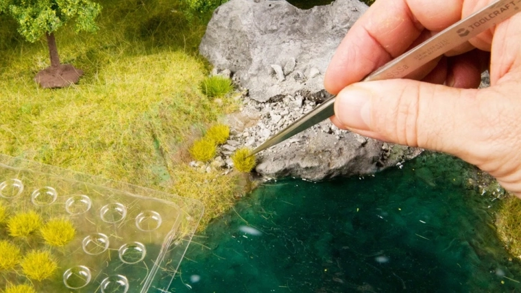 Des berges prêtes en un instant grâce aux touffes d’herbe