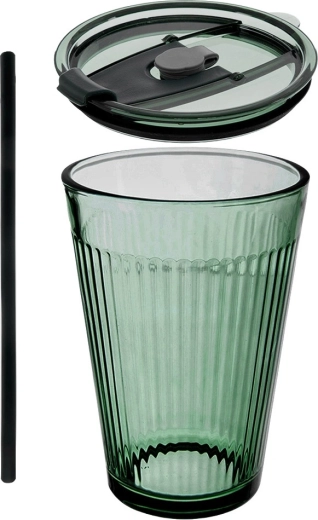 Couvercle étanche et paille pour une boisson confortable