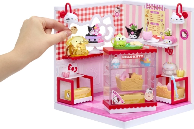 Univers miniature sur le thème de Hello Kitty