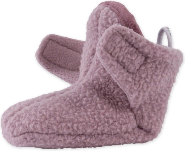 Coupe confortable pour les petits pieds