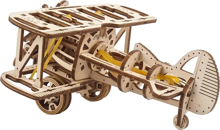Moteur à élastique fonctionnel et hélice rotative