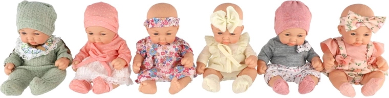 Détails réalistes et tenues assorties