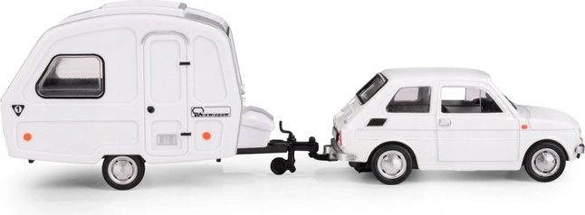 Amusement avec la caravane – traction et manœuvres