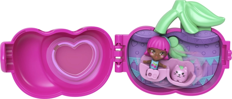 Monde de jeu compact caché dans une cerise