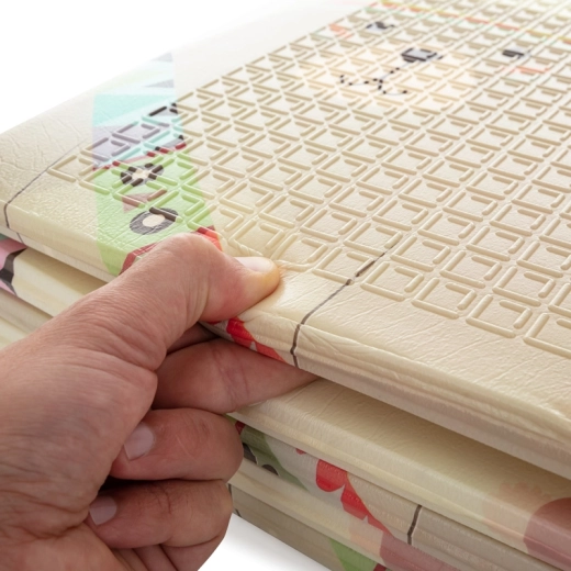 Amorti souple et antidérapant pour un jeu en toute sécurité