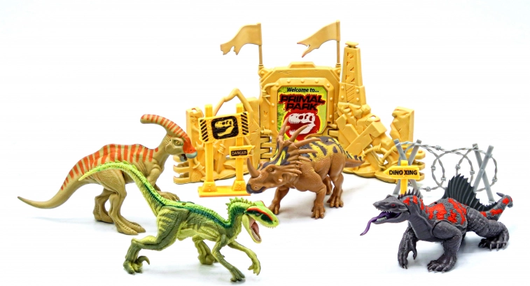 Primal Clash! Ensemble de dinosaures combattants 17 cm