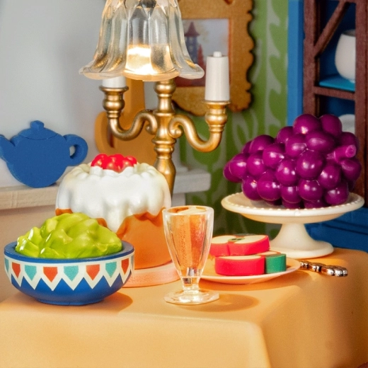 Mini accessoires et table dressée comme en vrai