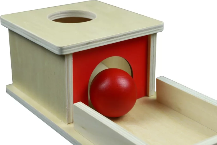 Activité Montessori pour les tout-petits
