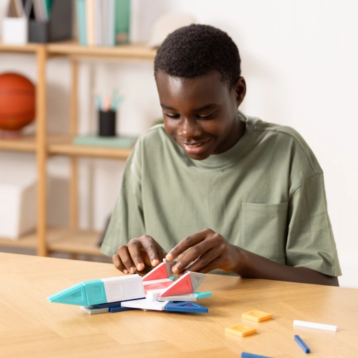 Construction créative et développement des compétences STEAM