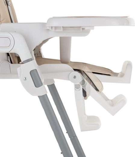 Housse interchangeable et plateau lavable au lave-vaisselle pour un entretien facile
