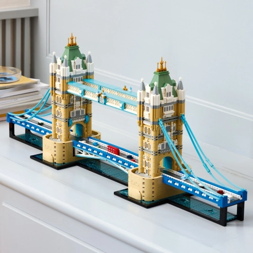 Détails emblématiques du Tower Bridge