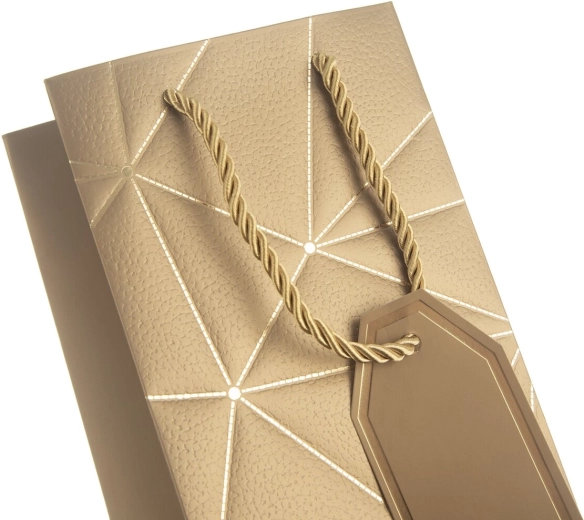 Aspect luxueux avec motif doré