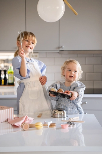 Tout dans la valisette, prêt pour la pâtisserie