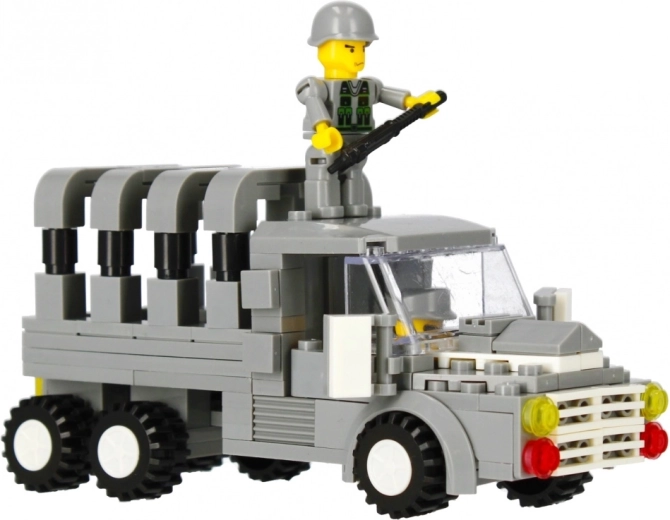 Camion militaire réaliste à six roues